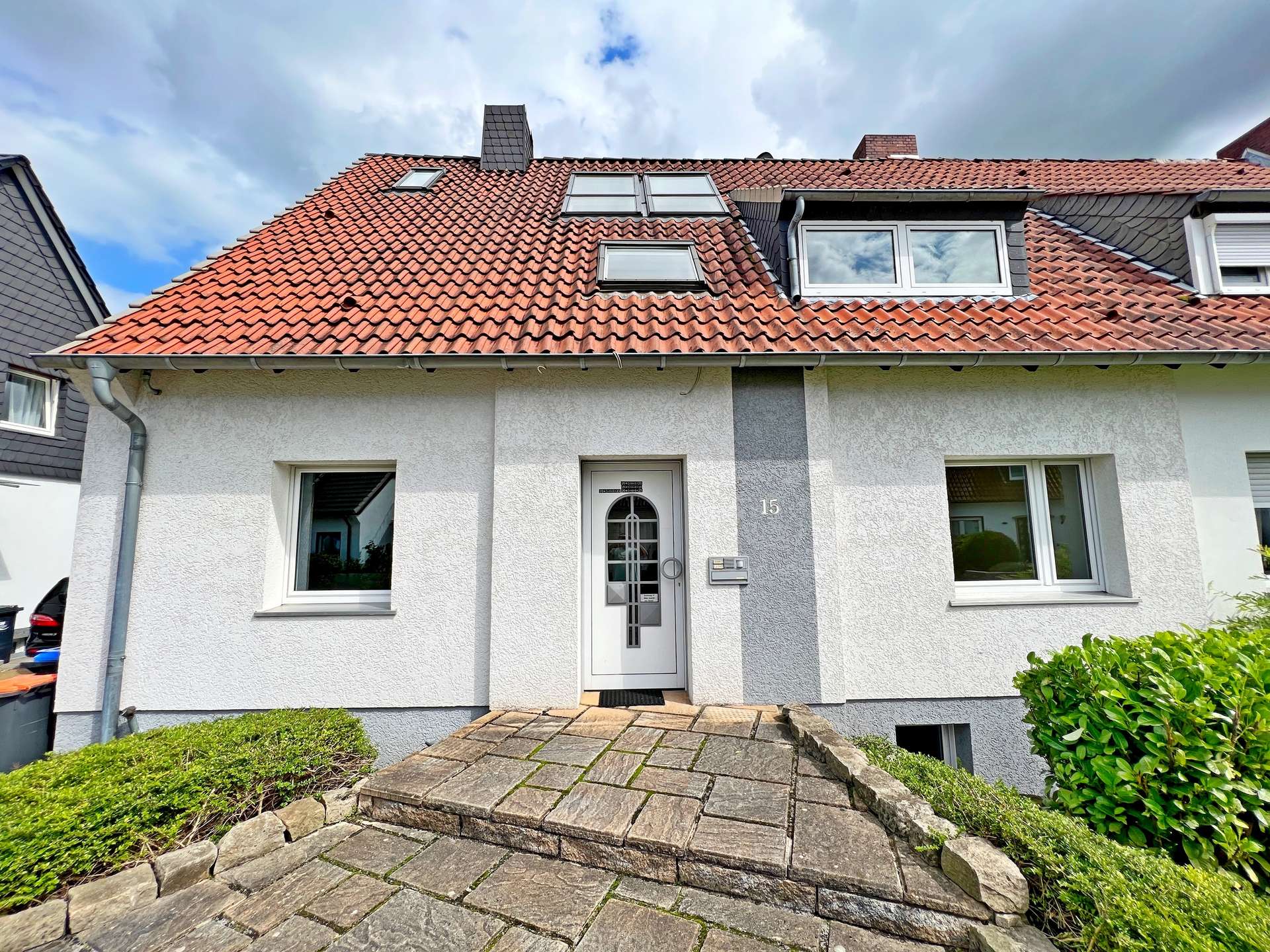 Ein-oder-Zweifamilien-Doppelhaus in sehr guter Lage von Hamm, 59063 Hamm, Einfamilienhaus